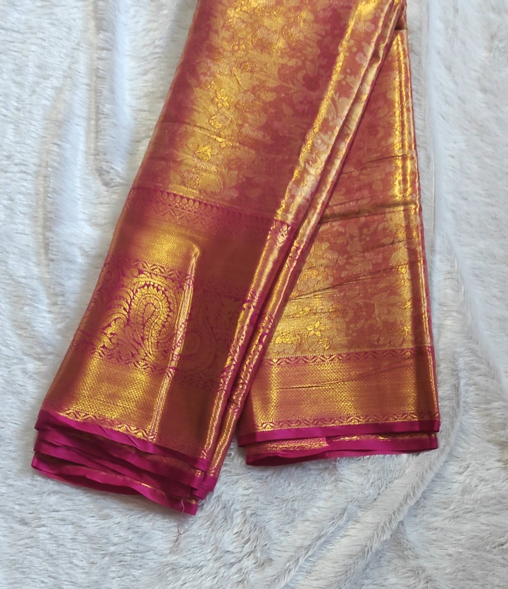 SV18      Semi Bridal Soft Tissue Silk Saree with Rich Zari Border & Pallu