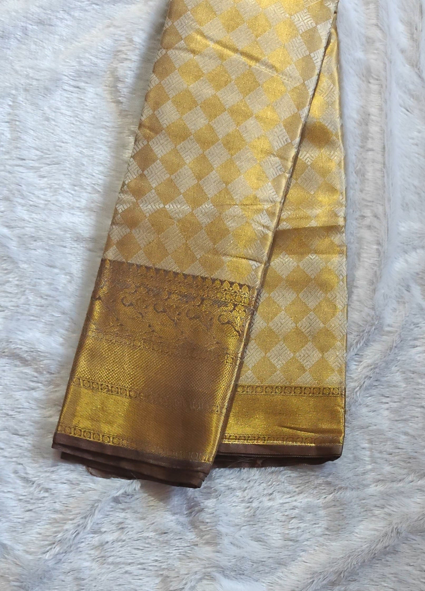 SV17     Semi Bridal Soft Tissue Silk Saree with Rich Zari Border & Pallu