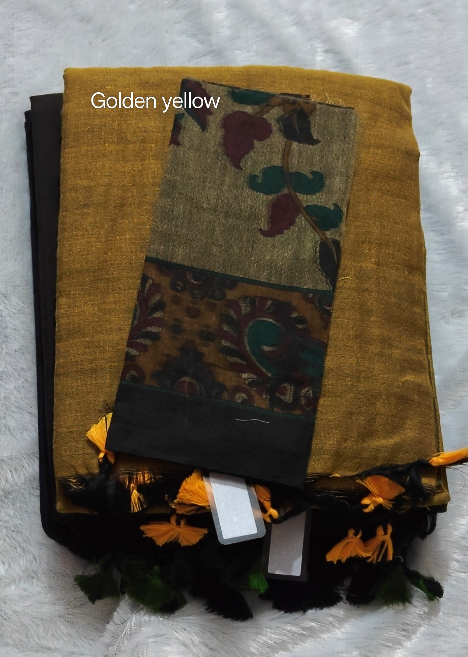 SV20     Plain khadi cotton saree with contrast Kalamkari blouse