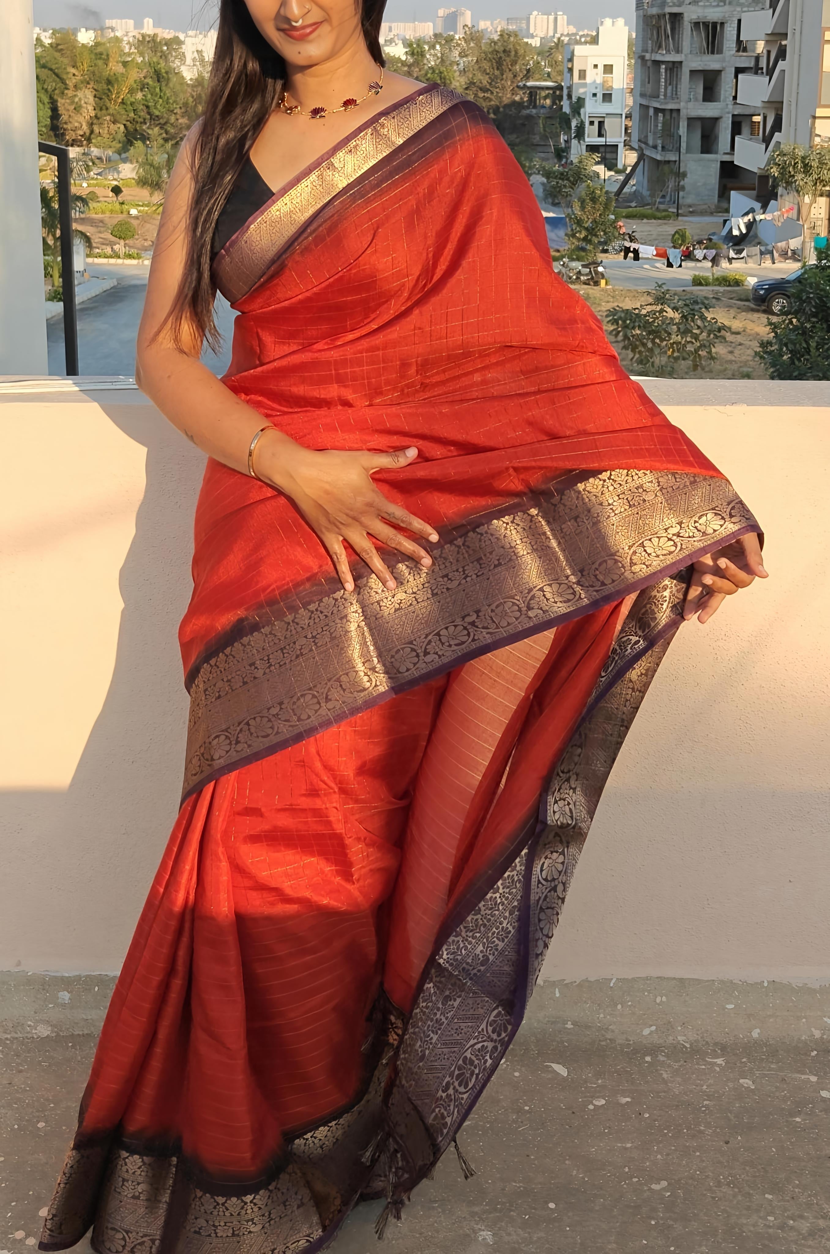 SV05      Rust fenta Orange heavy zari Dola silk Saree