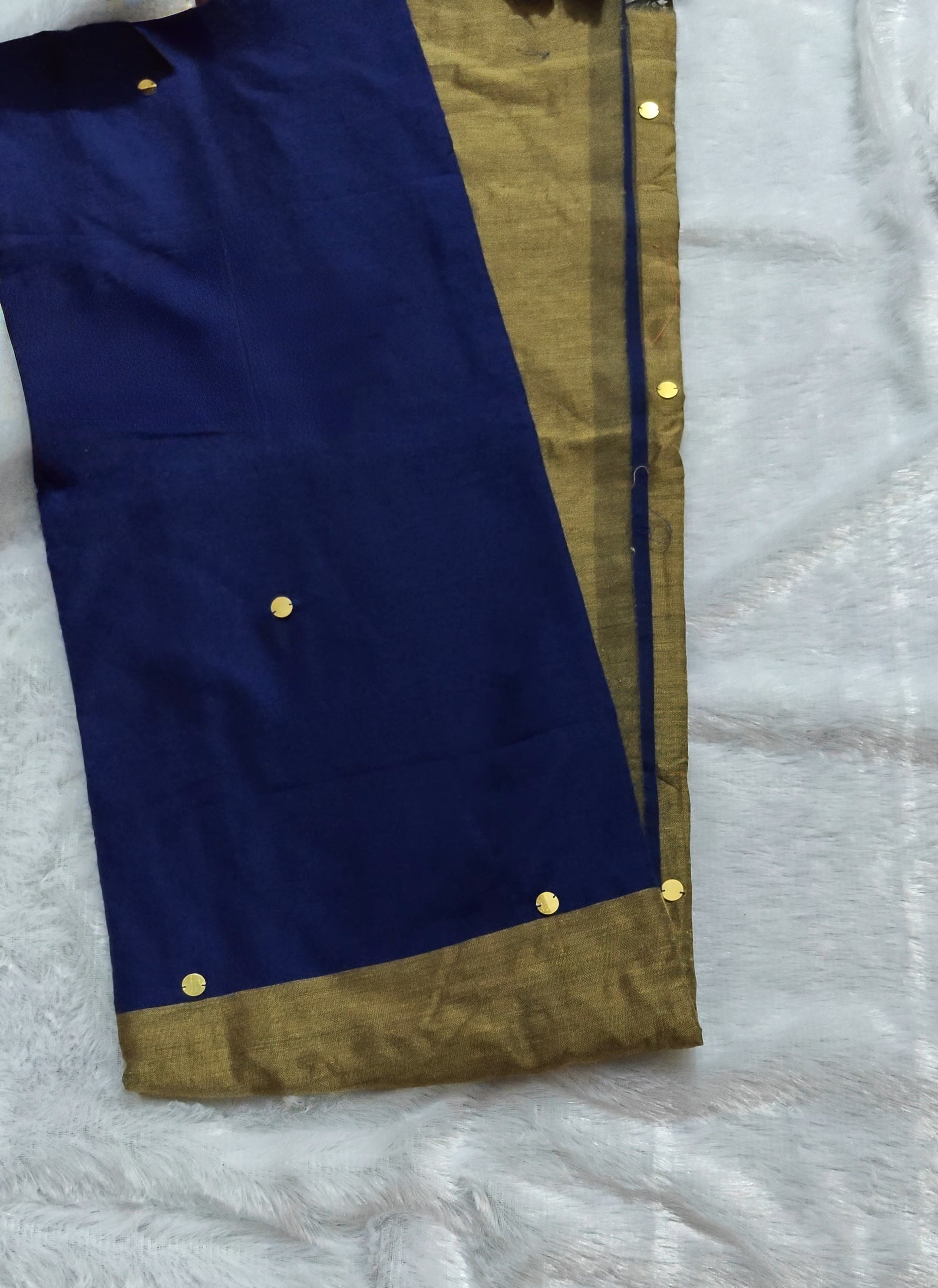 SV14                                     Khadi cotton dual colour gini work sarees