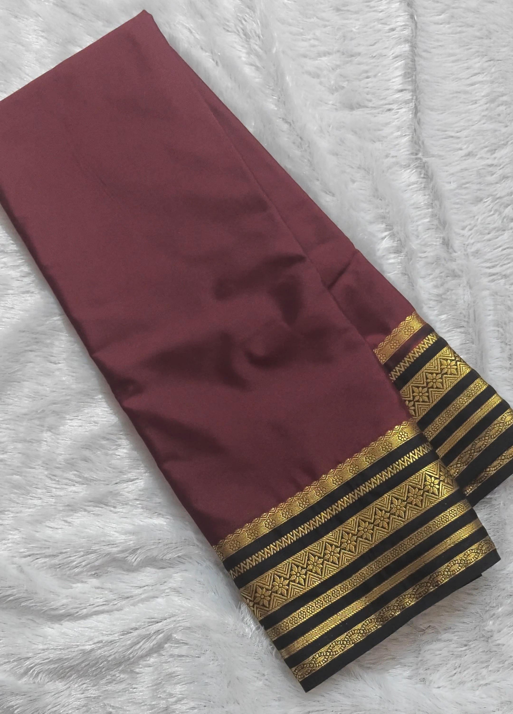 SV27   Semi Mysore crepe silk saree, Red and black, Rashmika inspired saree.
